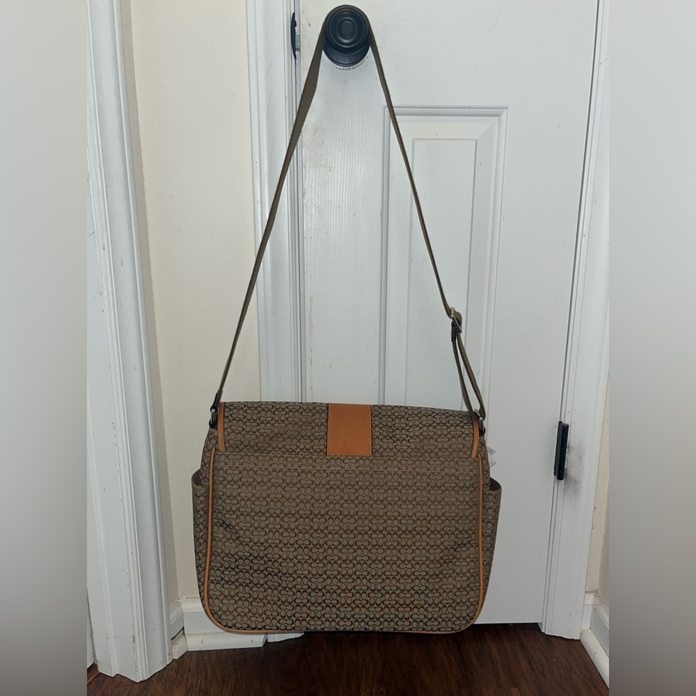 Coach NWT Khaki/Natural Signature Canvas & Leather Diaper/Messenger Bag (F77004) - Picture 3 of 15